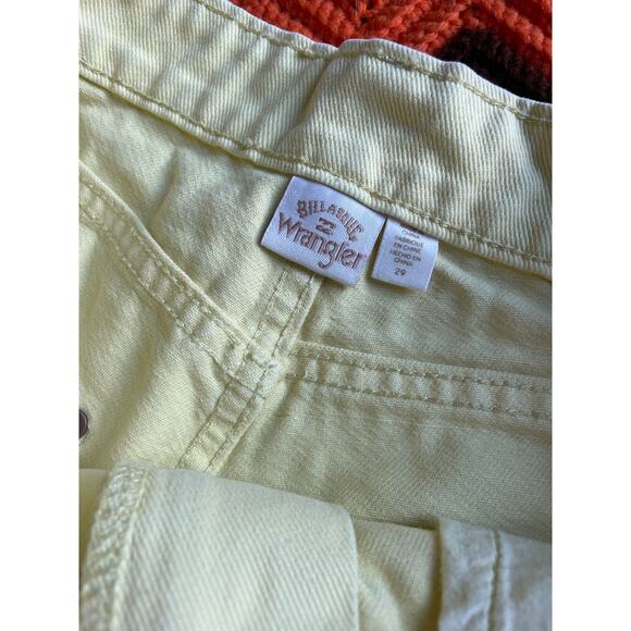 Wrangler x Billabong Butter Yellow Denim Cutoff Mini Shorts sz 29 - Picture 7 of 8